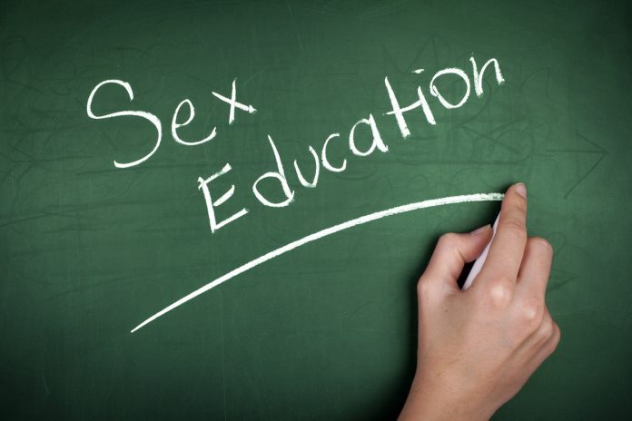 Il Consiglio d’Europa raccomanda l’educazione sessuale dei minori